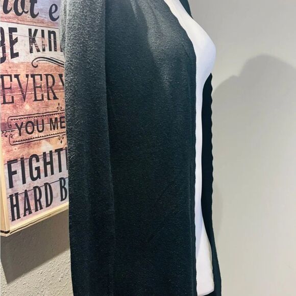 Sacred Threads Black Cardigan with Elegant Wavy Trim - Picture 9 of 15